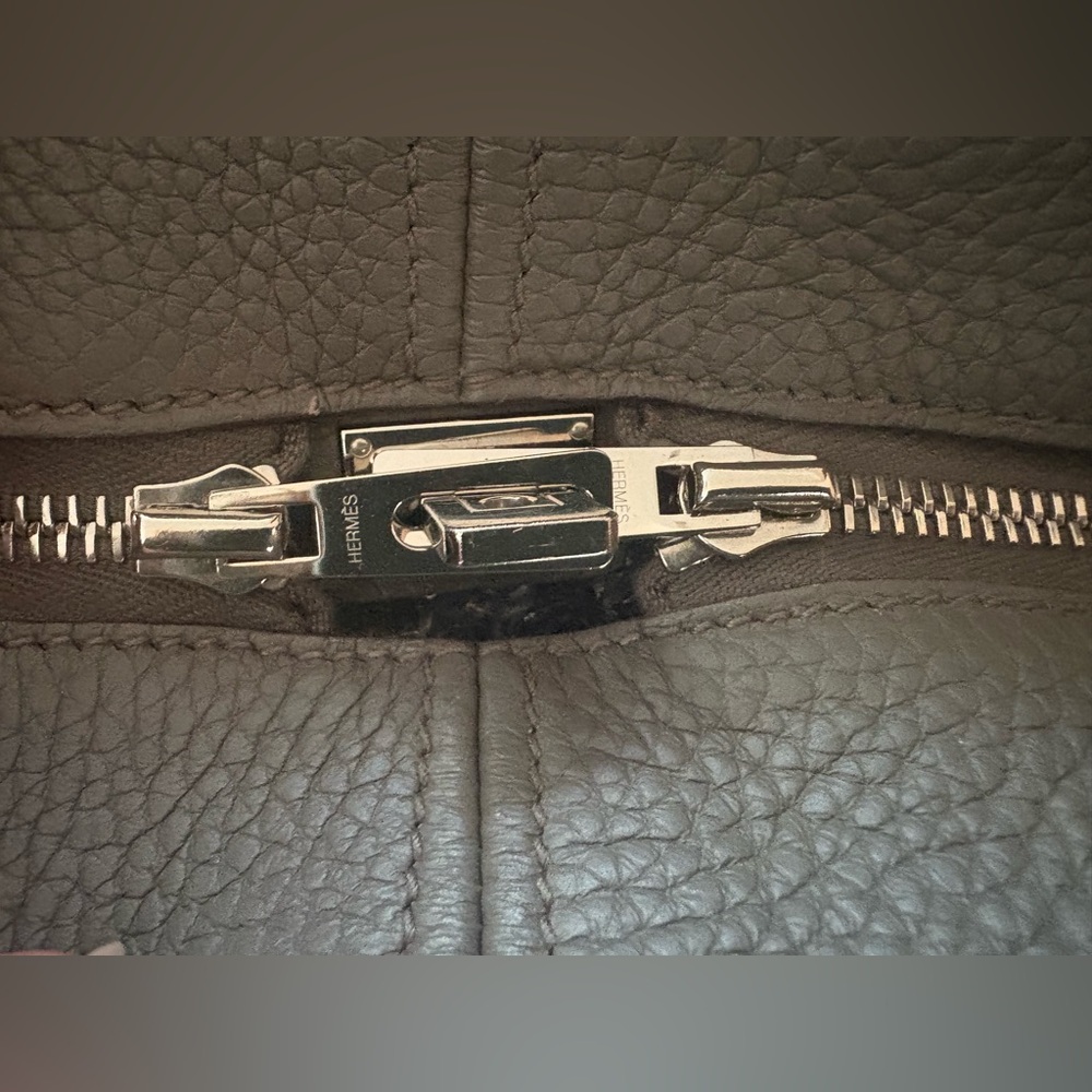 Hermes Victoria 35! Exceptional condition!! Grey color - Picture 16 of 16